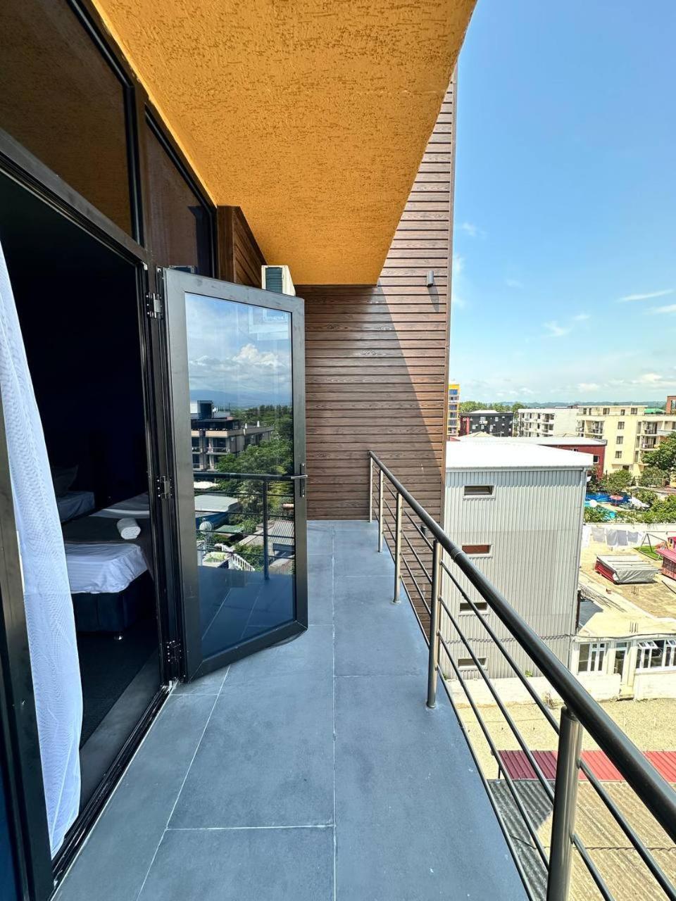 Hotel Black Sea Кобулети Экстерьер фото