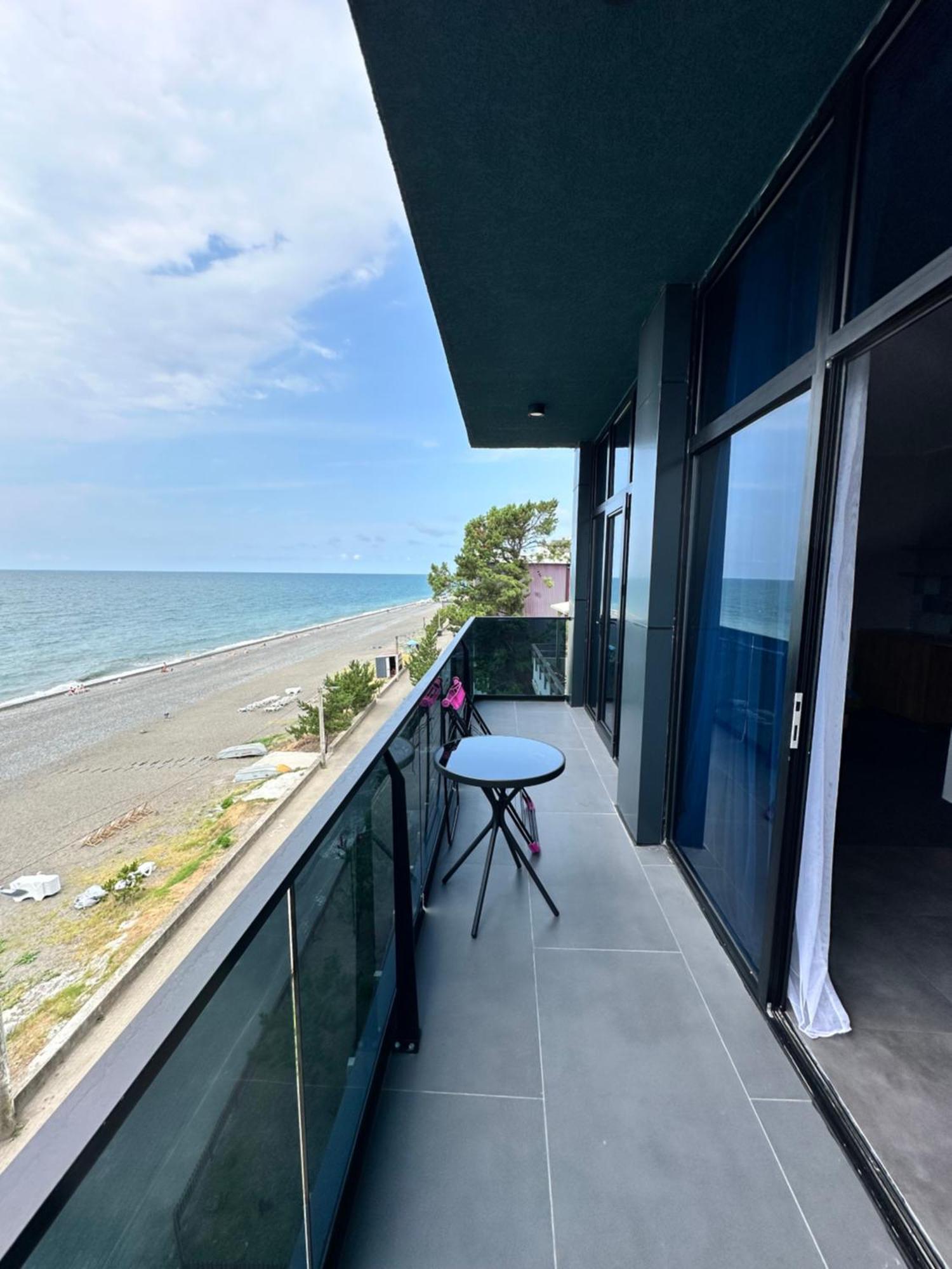 Hotel Black Sea Кобулети Экстерьер фото